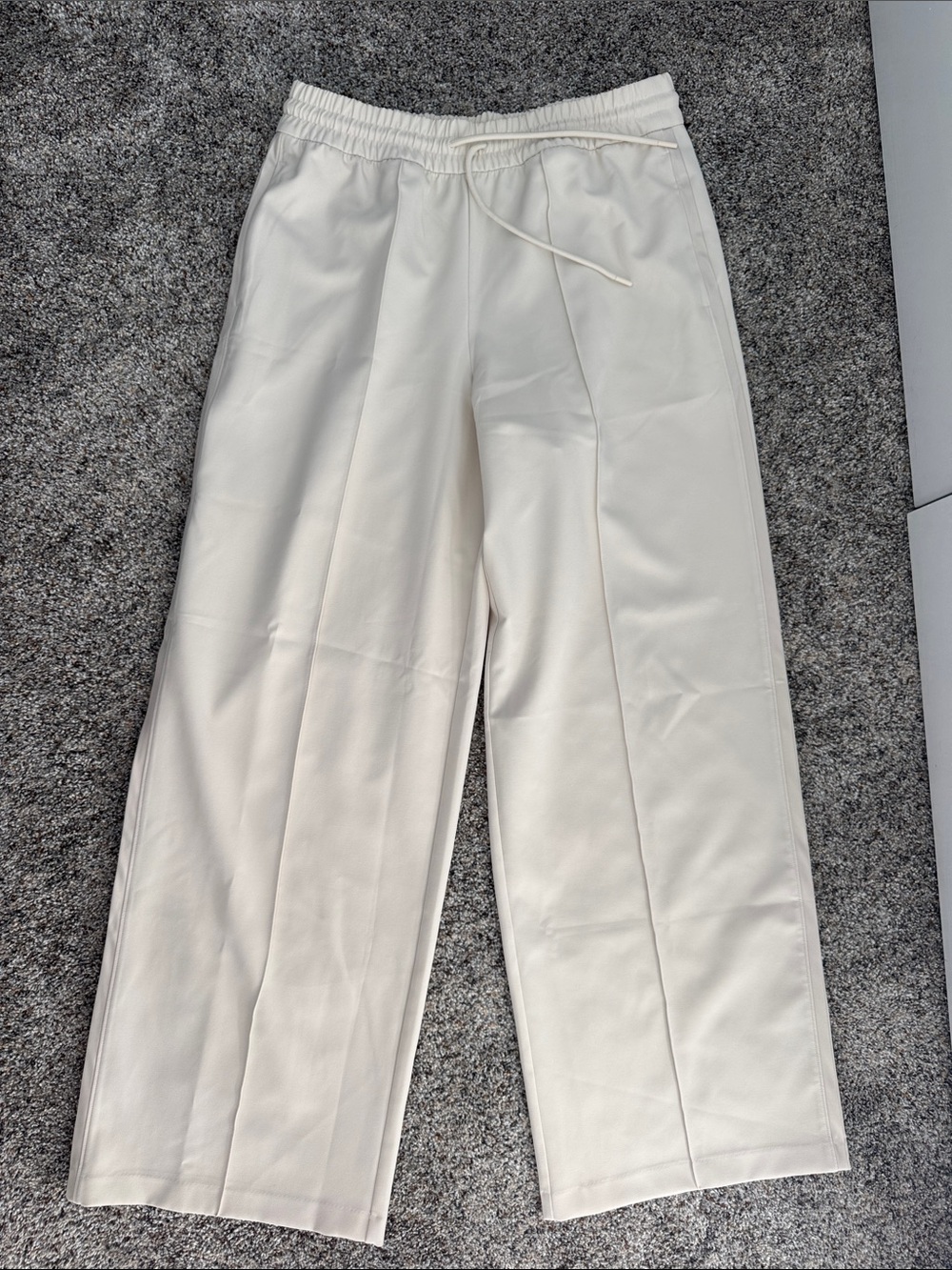 Athleta Women’s Bone High Rise Drawstring Sweatpants